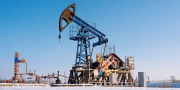 Πετρέλαιο: Σε άνοδο η τιμή του μετά την ανακοίνωση των χωρών του ΟΠΕΚ+ -«Εκτοξεύτηκε» το φυσικό αέριο