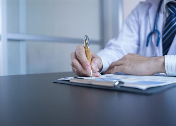 Προσωπικός γιατρός: Για πλεονεκτήματα μιλάει ο Θ. Πλεύρης αλλά πολλά προβλήματα οδηγούν σε πιθανό ναυάγιο το θεσμό