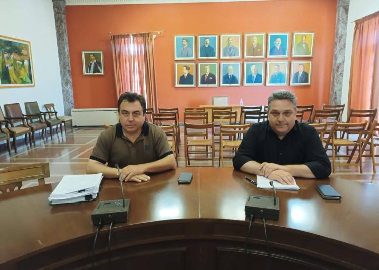 Δ. Πύργου: “Όλα στο φως” για το έργο αναβάθμισης του ηλεκτροφωτισμού στο Δήμο – Παν. Αντωνακόπουλος: «Γιατί είναι λάθος ή ψευδείς διάφοροι ισχυρισμοί»