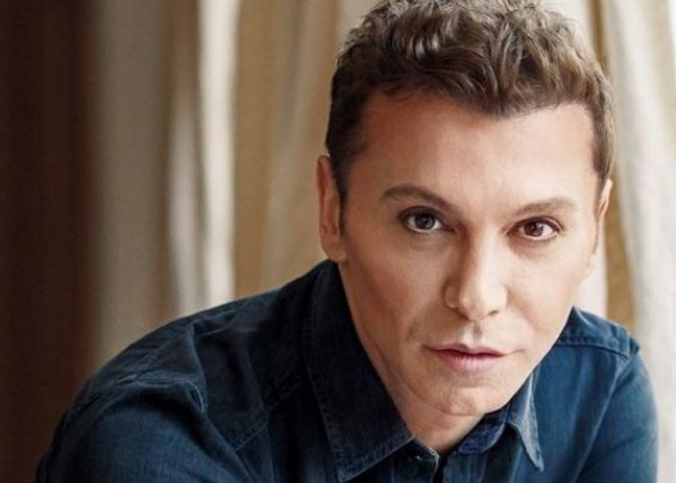 Τάκης Ζαχαράτος: “Θύμωσα πάρα πολύ στην κηδεία της Ειρήνης Παπά”