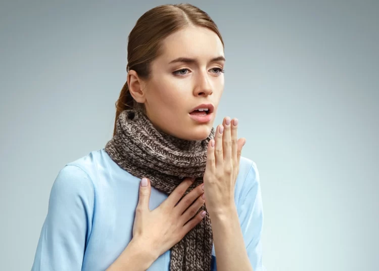 Σας περιτριγυρίζει γρίπη; Τι να κάνετε με τα πρώτα συμπτώματα