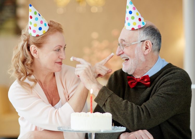 Άνδρες – Γυναίκες: Ποιοι γερνούν γρηγορότερα και φαίνονται μεγαλύτεροι στα 50 – Η απάντηση θα σας εκπλήξει