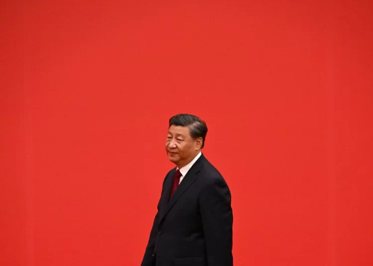 Ο Σι Τζινπίνγκ στην εξουσία για άλλα 5 χρόνια – «Ο κόσμος έχει ανάγκη την Κίνα»