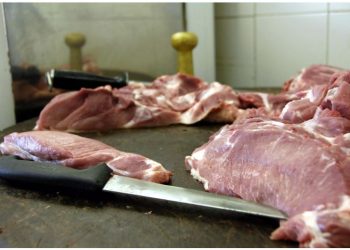 «Απλησίαστο» και το κρέας – Σενάρια για νέες αυξήσεις έως και 20% στις τιμές