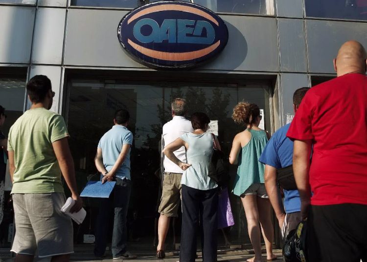 «Ανοίγουν» 30.000 νέες θέσεις εργασίας μέσα στον Οκτώβρη – Προσλήψεις με μισθούς άνω των 900 ευρώ για άνεργους πάνω από 45 ετών