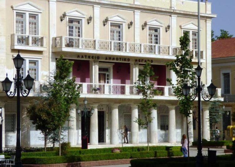 ΣΤΑΘΗΣ ΚΑΝΝΗΣ: Ένας μηχανισμός εκφοβισμού και σκοταδισμού έχει απλωθεί μέσα και γύρω από το δημαρχείο της πόλης μας.