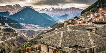 Τριήμερο 28ης Οκτωβρίου: Φεύγουν για μίνι διακοπές -Στα ύψη η πληρότητα, οι δημοφιλείς προορισμοί [πίνακας]