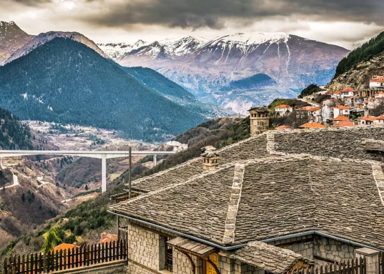 Τριήμερο 28ης Οκτωβρίου: Φεύγουν για μίνι διακοπές -Στα ύψη η πληρότητα, οι δημοφιλείς προορισμοί [πίνακας]