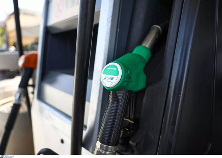 Πετρέλαιο: Τέλος η επιδότηση στην αντλία, πιο ακριβό κατά 15 λεπτά από σήμερα