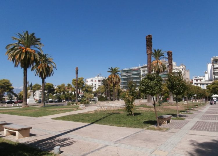 Ο «στρατηγός» της ΕΛΑΣ ήθελε τραπέζι που ήταν ρεζερβέ! Χαμός στο μαγαζί