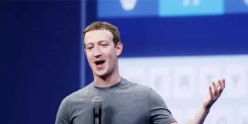 Ο Μαρκ Ζούκερμπεργκ ανακοινώνει την Τετάρτη χιλιάδες απολύσεις σε Facebook και Instagram