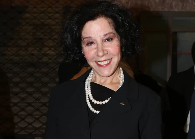 Μίνα Αδαμάκη: «Αντίο» σε μια γυναίκα που αφιερώθηκε με πάθος στην τέχνη της