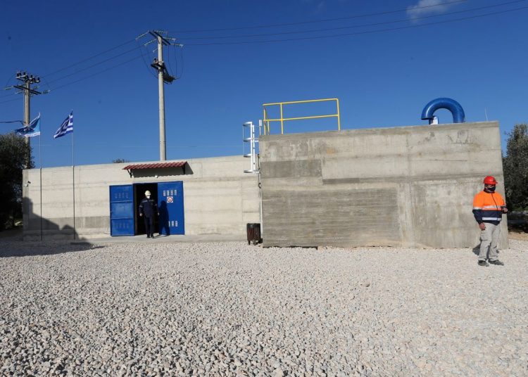 Νομική φύση Δημοτικών επιχειρήσεων και υπαγωγή του προσωπικού τους στις μισθολογικές περικοπές του δημοσίου τομέα