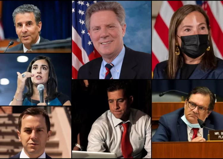 Ενδιάμεσες εκλογές ΗΠΑ: Οι Έλληνες και οι φιλέλληνες που κέρδισαν στις κάλπες