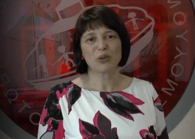 Κιβωτός του Κόσμου – Η πρεσβυτέρα είναι το πρόσωπο που «άδειασε» τραπεζική θυρίδα υπό άκρα μυστικότητα