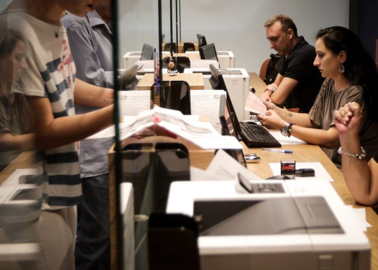 Δημόσιοι υπάλληλοι: Τι κέρδος θα δουν στο μισθό τους