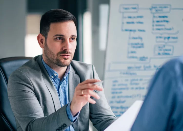 Επιχορήγηση 14.800 ευρώ για νέους επιχειρηματίες – Ποιους αφορά, πότε λήγει η προθεσμία για την αίτηση