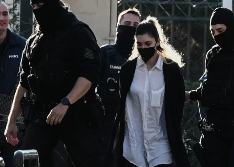 Πισπιρίγκου: Στέλνει εξώδικα σε 5 ιατροδικαστές – Θα διεκδικήσει αποζημίωση 1 εκατ. ευρώ από τον Λέοντα