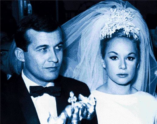 Βουγιουκλάκη – Παπαμιχαήλ: Πριν από 58 χρόνια έγινε ο πιο παραμυθένιος γάμος της ελληνικής showbiz (Εικόνες)