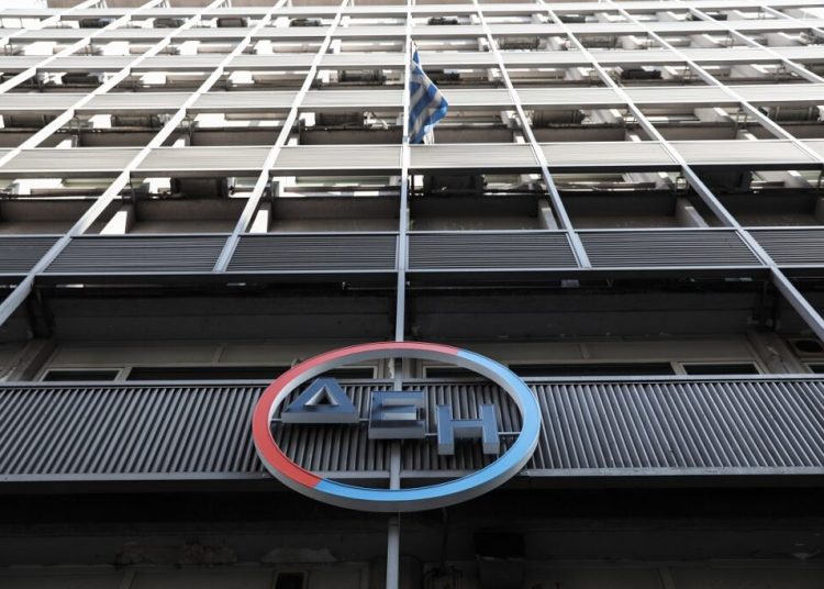 Νέες προσλήψεις συμβασιούχων στη ΔΕΗ