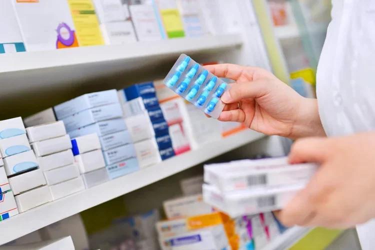 Φάρμακα: Ανησυχία για τις ελλείψεις – «Δεν έχουμε ούτε για τον πυρετό»