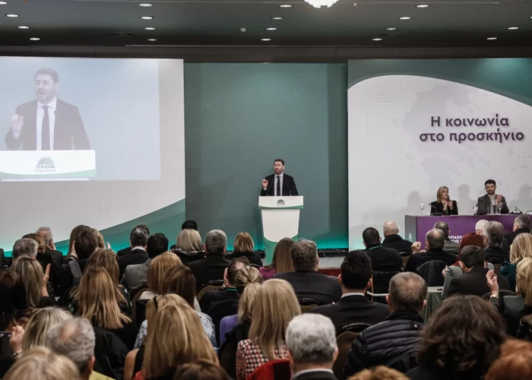 ΠΑΣΟΚ ΚΙΝΑΛ – ΗΛΕΙΑ: Χωρίς καμία ακόμα γυναικεία εκπροσώπηση το ψηφοδέλτιο – Αγνοήθηκε η Νομαρχιακή Επιτροπή – Μόνο τέσσερις άντρες υποψήφιοι ανακοινώθηκαν