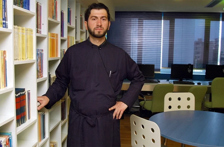 Κιβωτός του Κόσμου: «Ο πατήρ Αντώνιος ασέλγησε στον γιο μου 10 φορές», λέει η μητέρα του 15χρονου