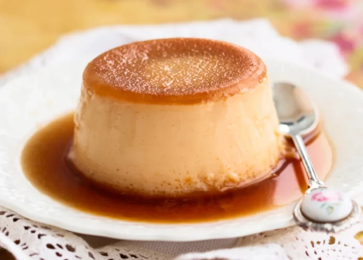 Πεντανόστιμη κρέμα καραμελέ χωρίς φούρνο- Υπόθεση 5 λεπτών