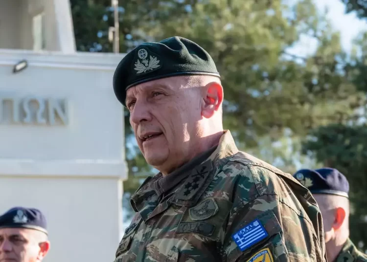 ΚΥΣΕΑ: Αρχηγός ΓΕΕΘΑ για ακόμα έναν χρόνο ο Κωνσταντίνος Φλώρος