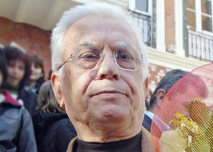 Δύσκολες ώρες για τον Νίκο Ξανθόπουλο – Στην Εντατική εδώ κι ένα μήνα