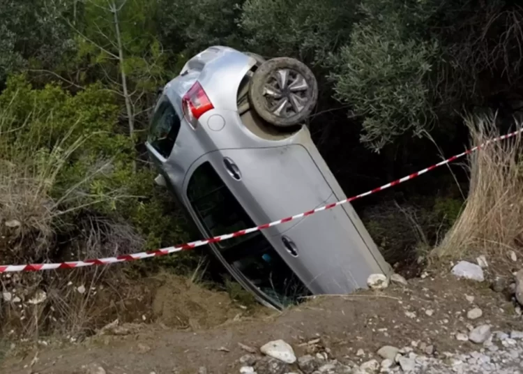 Ρόδος: Eντοπίστηκε ζωντανή σε βουνό η 44χρονη αγνοούμενη μητέρα – Αίσιο τέλος στο θρίλερ της εξαφάνισης