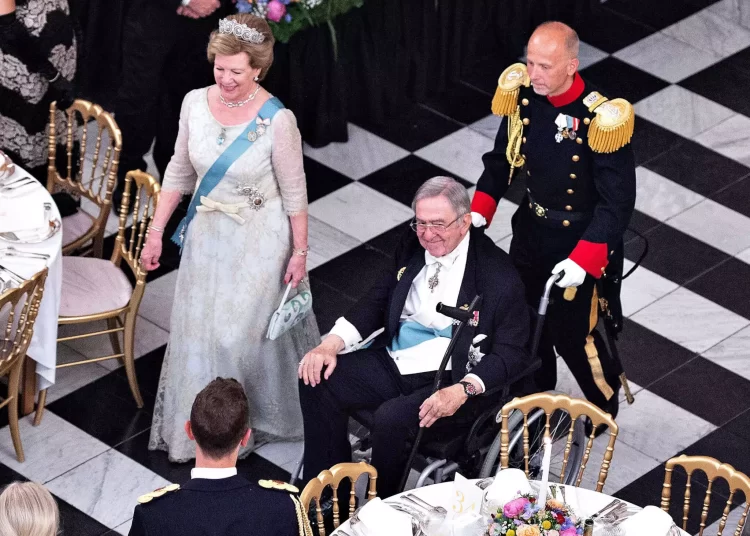 Κηδεία τέως Βασιλιά Κωνσταντίνου: Τα ονόματα των υψηλών προσκεκλημένων που έχουν «κλειδώσει»