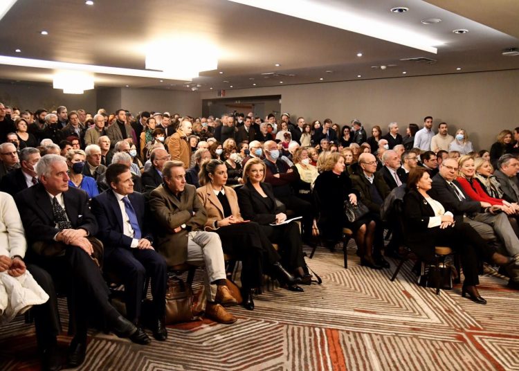 Κατάμεστη η αίθουσα στην κοπή πίτας της Αυγερινοπούλου-Σύσσωμη η Ηλεία έδωσε το παρών στο Caravel