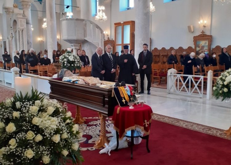 Με τιμές & πλήθος κόσμου η εξόδιος ακολουθία του Μακαριστού Μητροπολίτου πρώην Ηλείας Γερμανού Β’ (φωτο)