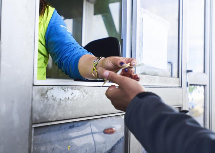 Χωρίς διόδια οι δρόμοι στην Ελλάδα -Γιατί θα γίνουν παρελθόν οι σταθμοί