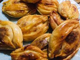 Εξαιρετικά γαλακτομπούρεκα με σιμιγδάλοκρεμα κ ελαφρύ σιρόπι