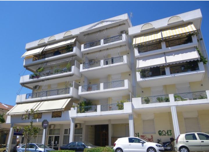 Υποχρεωτικές οι ράμπες σε όλες τις πολυκατοικίες – Τι προβλέπει νομοθετική ρύθμιση