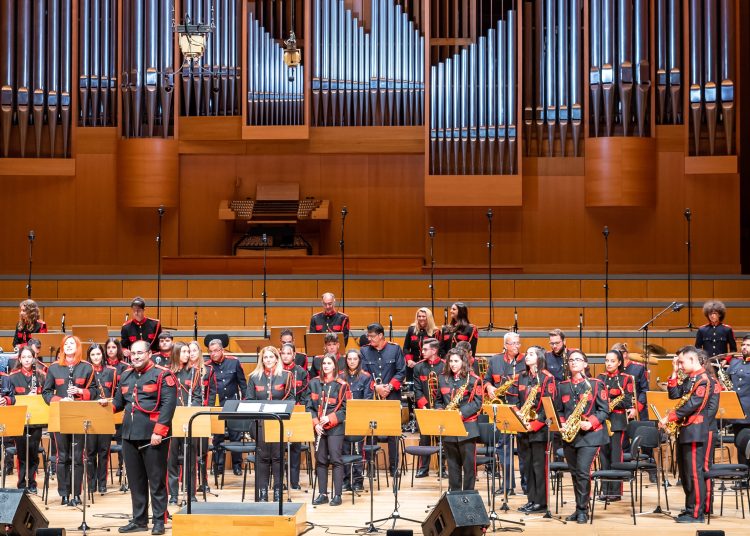 Κοπή πίτας για τη φιλαρμονική Λεχαινών