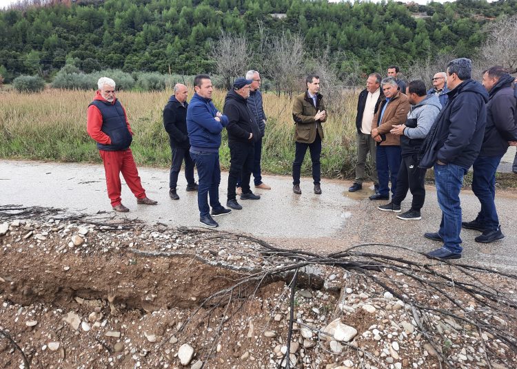 Αυτοψία Αντιπεριφερειάρχη Γιαννόπουλου στη γέφυρα Βάλμης