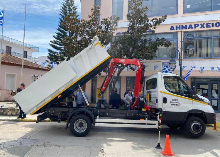 Δήμος Ανδραβίδας-Κυλλήνης: Με νέα οχήματα εξοπλίζονται οι υπηρεσίες