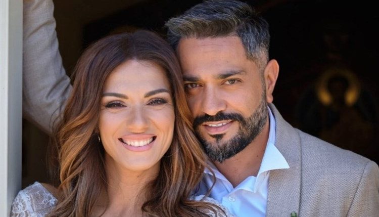 Βάσω Λασκαράκη: Η σχέση με τον Λευτέρη Σουλτάτο, η συνύπαρξη των τριών παιδιών τους και η αποχή από το θέατρο