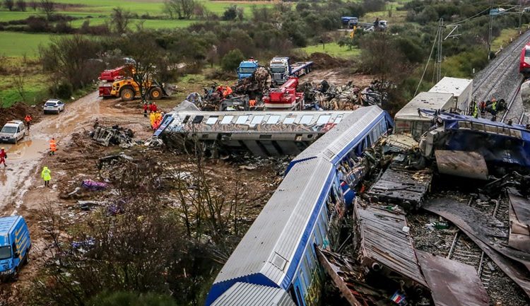 Χάος και σύγχυση με τους νεκρούς και τους αγνοουμένους
