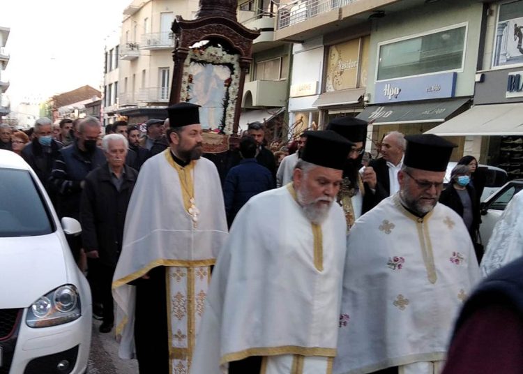 ΠΥΡΓΟΣ: Με ευλάβεια η επαναφορά της εικόνας του Πολιούχου Αγίου Χαραλάμπους στο εκκλησάκι του