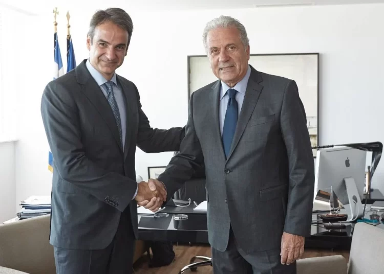 ΗΛΕΙΑ-ΝΕΑ ΔΗΜΟΚΡΑΤΙΑ: Ο Δημήτρης Αβραμόπουλος έρχεται, ο Βασίλης Κοντογιαννόπουλος φεύγει