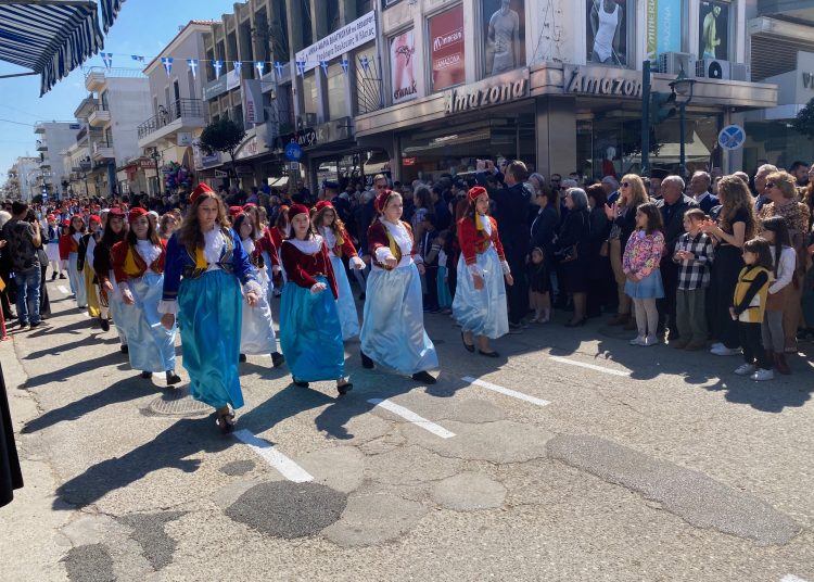 Αμαλιάδα: Λαμπρός ο εορτασμός της εθνικής επετείου