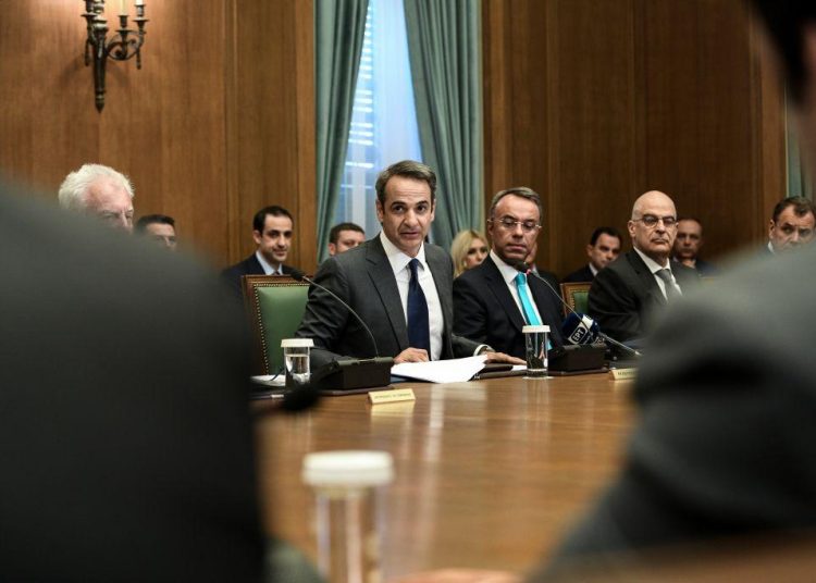 Μητσοτάκης: Μεταθέτει για Μάϊο τις εκλογές με σκεπτικό να ξεχαστεί η τραγωδία