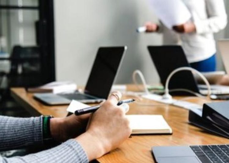 Κατώτατος Μισθός: Τι ισχύει με τριετίες -Ποιοι εργαζόμενοι θα λάβουν άμεσα αυξήσεις μέχρι και 169 ευρώ