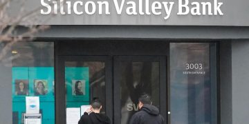 Κατέρρευσε η Silicon Valley Bank – Αναταράξεις στις αγορές