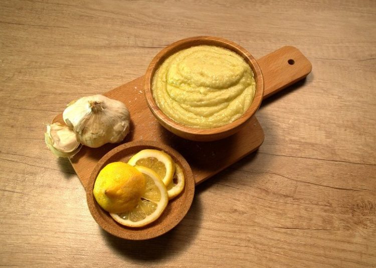 Σκορδαλιά και οι παραλλαγές της συνταγής της