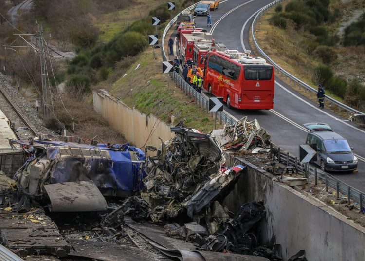 Τέμπη: «Δύσκολη η αναγνώριση, 7 σοροί είναι απανθρακωμένοι και διαμελισμένοι»